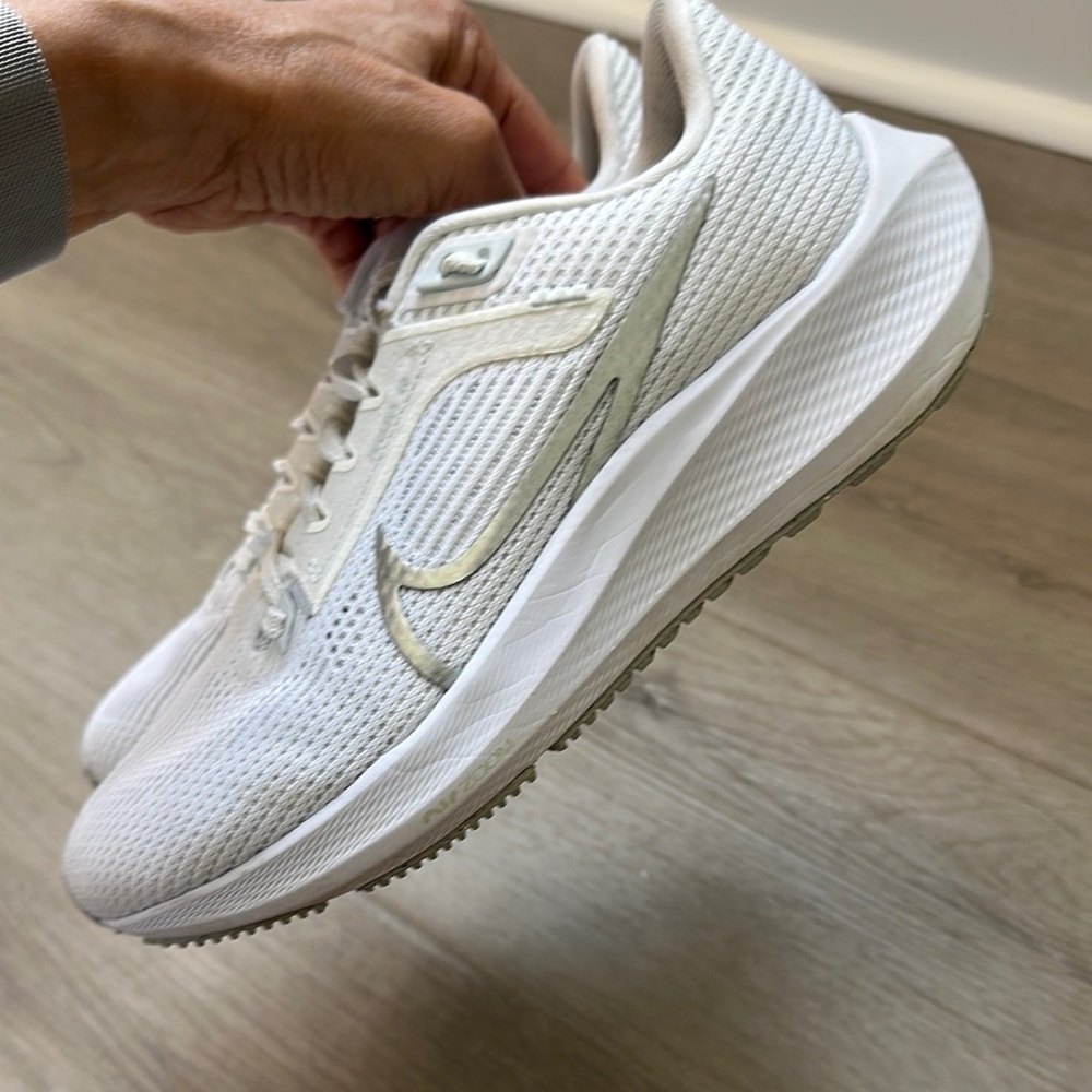 Nike Pegasus 40 White Athletic Sneakers size 5.5 women’s - Picture 7 of 12